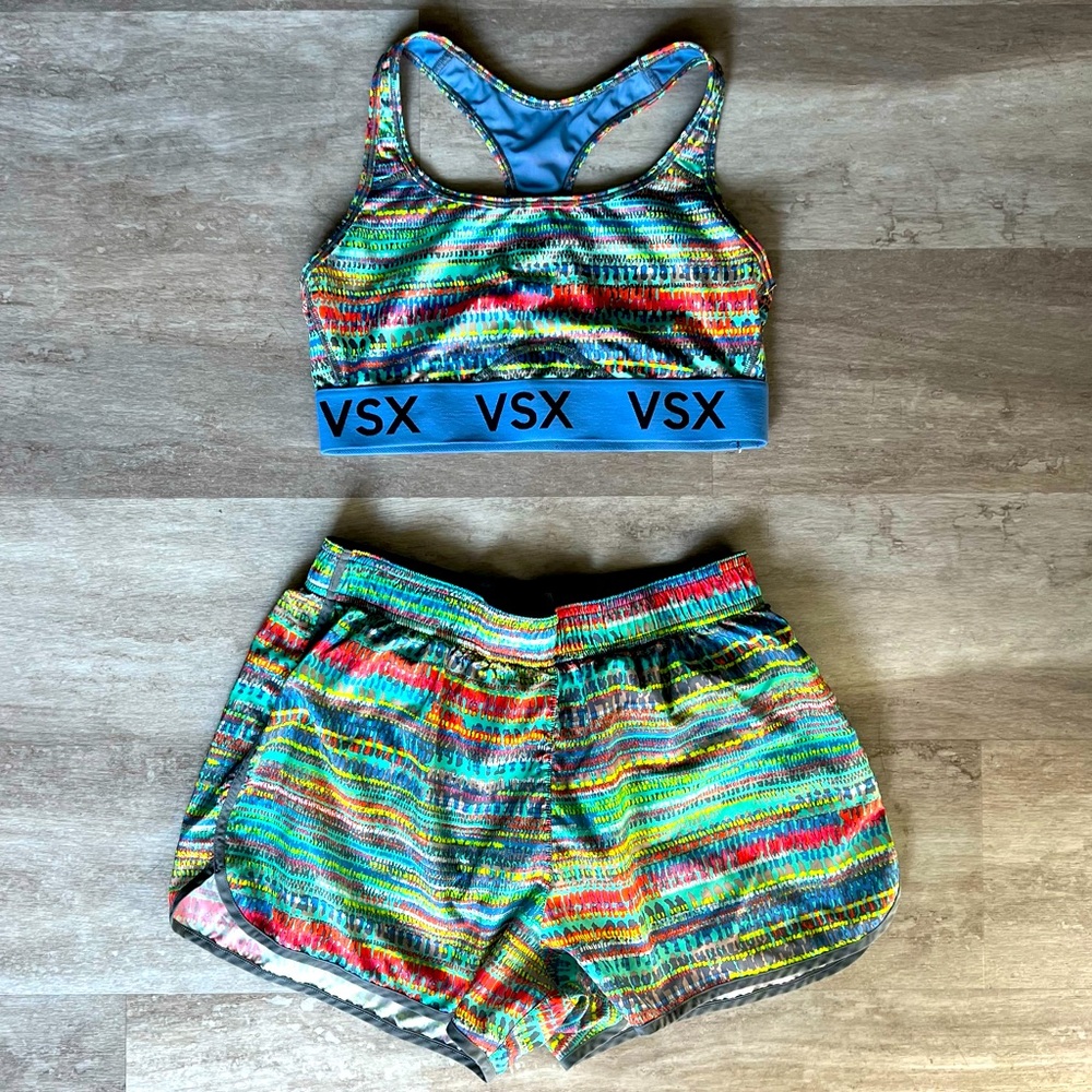 Victoria’s Secret Sport Player Run Short & bra geometric set medium large